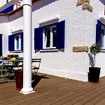 Pura Vida Beach Hostel