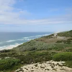 Pedra Do Ouro Beach Apartment