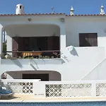 Villa Alves
