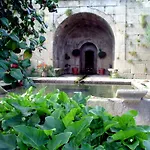 Casa Do Meio Do Povo - Turismo De Habitacao