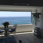 Sun & Sea 511