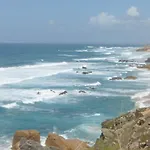 Hike & Surf Lodge