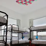 Rich&Poor Hostel Albufeira