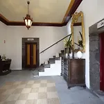 Solar Da Gloria Ao Carmo