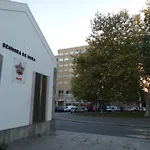 Modern Apartment At Metro Station