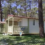 Orbitur Valado Bungalows Caravan Park