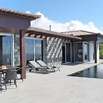 Ourmadeira - Cliffscape, Panoramic Seaviews