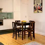 Cacilhas Guest Apartments