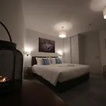 Manta Ray Lodge
