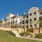 Opomar 2 Bed Apt Mf