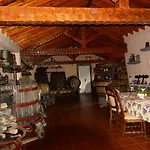 Quinta Nossa Senhora De Lourdes