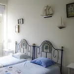 Alameda Guest House 1