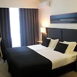 Hotel M