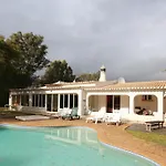 Villa Golfinho