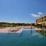 Pestana Colombos Premium Club