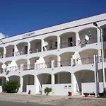 Kings Apartments