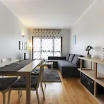 Modern Bela Vista By Homing