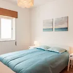 Lovelystay - 3 Bedroom Apartment In Vila Do Bispo