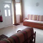 Albufeira 1 Bedroom Apartment 5 Min. From Falesia Beach And Close To Center! D