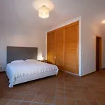 Acolhedora Vivenda Geminada Praia D\'El Rey