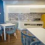 Zigzag Hostel