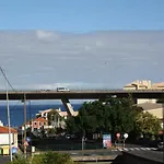 Holidays Plaza