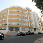 Quiet Apartment Overlooking The Swimming Pool