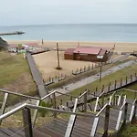 Amazing Beach & Pool Apartment With Garden