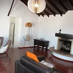 Trivial Pisao - Casa De Ferias, Para A Sua Familia