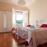 Casa Da Muralha
