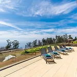 Rochao Village By Rent2U, Lda