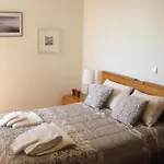 The River\'S Whisper Apartment