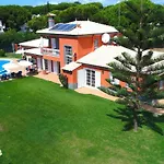 5 Bedroom Private Villa Tenazinha Iii, Pool, Garden, Bbq