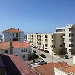 T1 Vista Mar e Estúdio