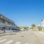 Sea And Waves Apartment