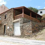 Serapicos House