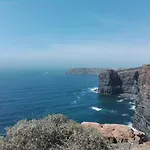 Arrifana View Flat - 3 minutos da Praia