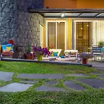 Zeza\'S Garden
