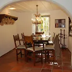 Villa Santa Iria By Portugal Portfolio