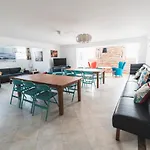 Blue Boutique Hostel & Suites
