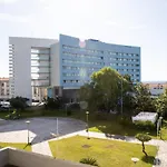 Apartment T3 In Downtown With Sea View