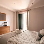 Atlantis Flat. Relaxing Moments