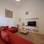Marketplace Apartment 2