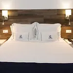 Hotel Veleiro