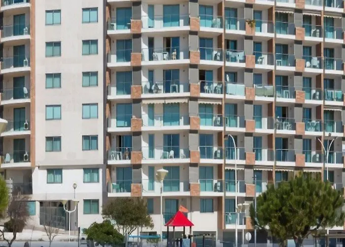 Apartamentos Monte Gordo Plaza