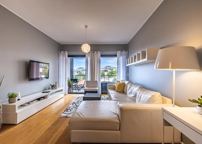 Green Apartment
