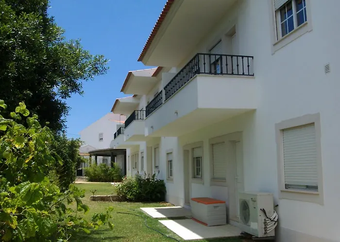 Albufeira 2 Bedroom Apt