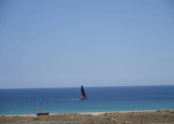 Cozy Apartment With Sea View Over Meia Praia Lagos