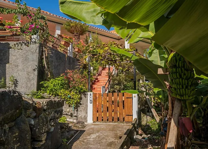 Casa Dos Tercos By An Island Apart