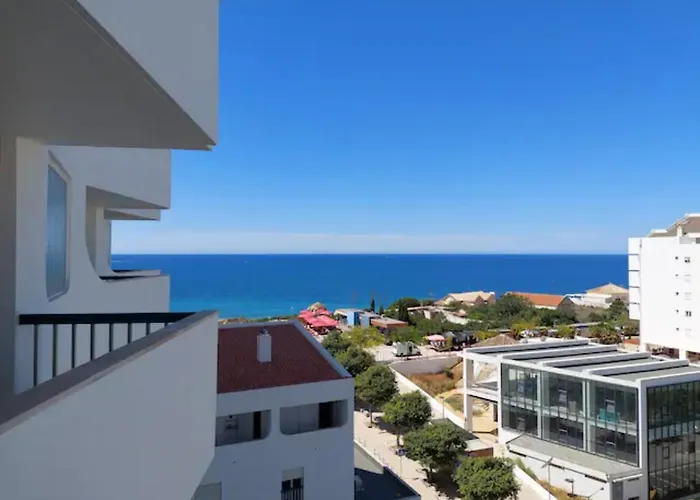 Rocha Dreamhouse 2 - Folgado & Borges Lda